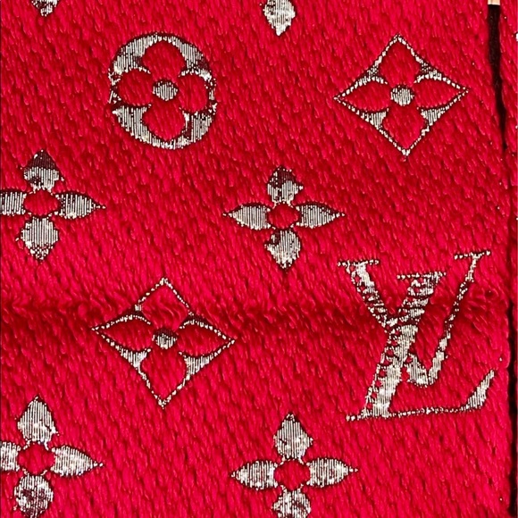 Authentic Louis Vuitton Red Scarf - Picture 8 of 13